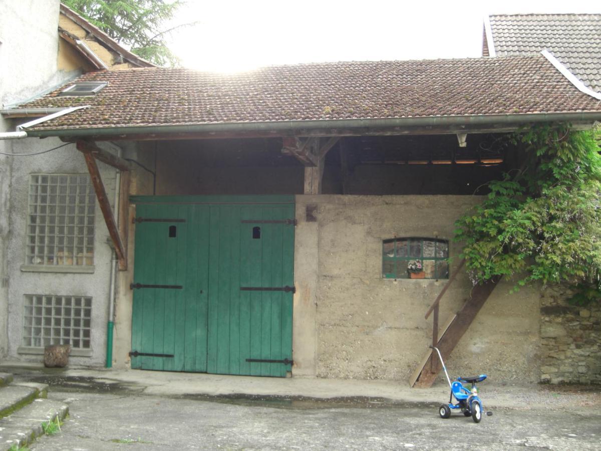 Grand Studio Et Jolies Chambres A Louer Passins Exteriér fotografie