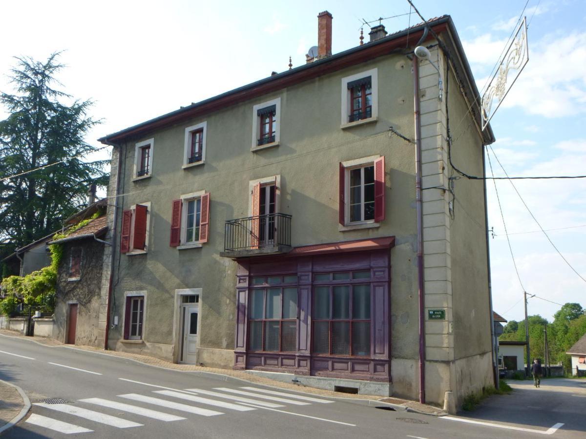 Grand Studio Et Jolies Chambres A Louer Passins Exteriér fotografie